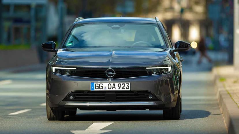 2022 Opel Astra'nın Türkiye Fiyatı ve Özellikleri Açıklandı