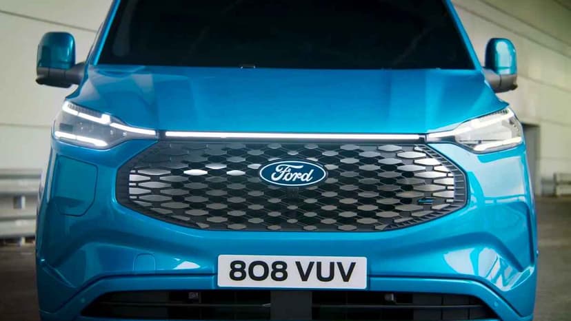 Elektrikli Ford E-Transit Custom'ın Teknik Özellikleri Belli Oldu