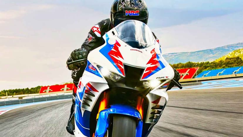 Honda, Türkiye'de 500 Bininci Motosiklet Satışını Gerçekleştirdi