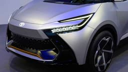 Yeni Toyota C-Hr'nin Tasarımı Ortaya Çıktı