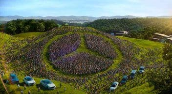 Mercedes-Benz’den 93 Bin Çalışanına Rekor İkramiye!
