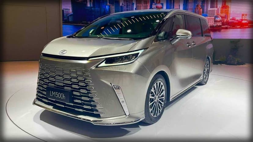 Lexus, Türkiye'de Satışa Sunacağı Yeni Modelini Tanıttı