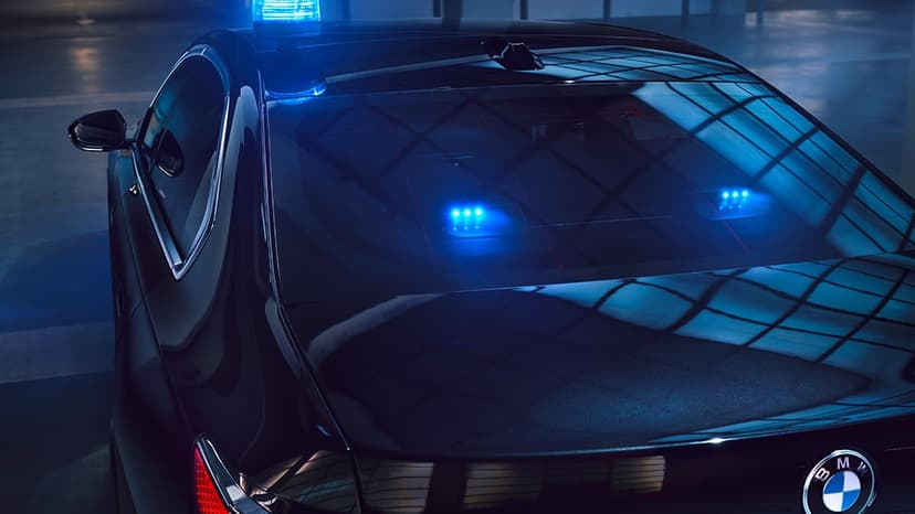 Bmw'nin İlk Elektrikli Zırhlı Arabası Tanıtıldı