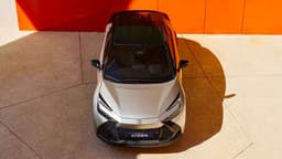Türkiye'de Üretilen Yeni C-Hr'ın Fiyatı Açıklandı