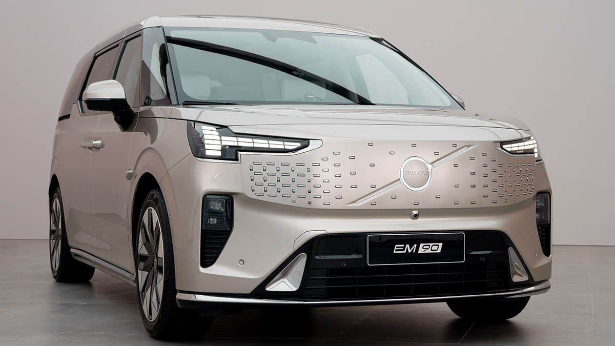Volvo, Elektrikli Minivan Modeli Em90’U Tanıttı