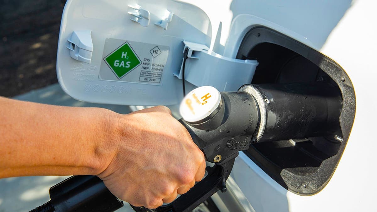 Shell, Hidrojen İstasyonlarını Kapatma Kararı Aldı