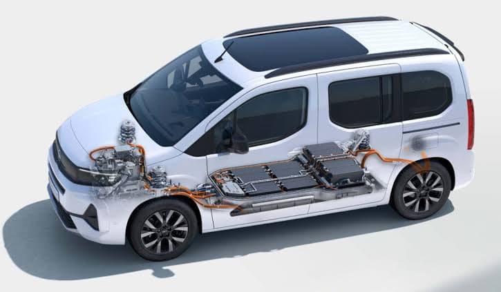 Yeni Opel Combo Elektrik Türkiye'de Satışa Sunuldu