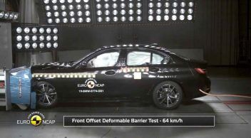 Yeni 2019 Bmw 3 Serisi Çarpışma Testi