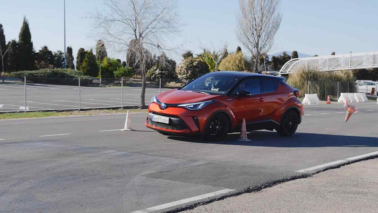 2020 Toyota C-Hr Yol Tutuş Testi 1 2020 Toyota C-Hr Yol Tutuş Testi