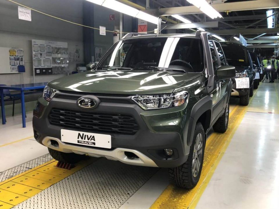 2021 Lada Niva Travel Tanıtıldı! Niva Artık Daha Modern
