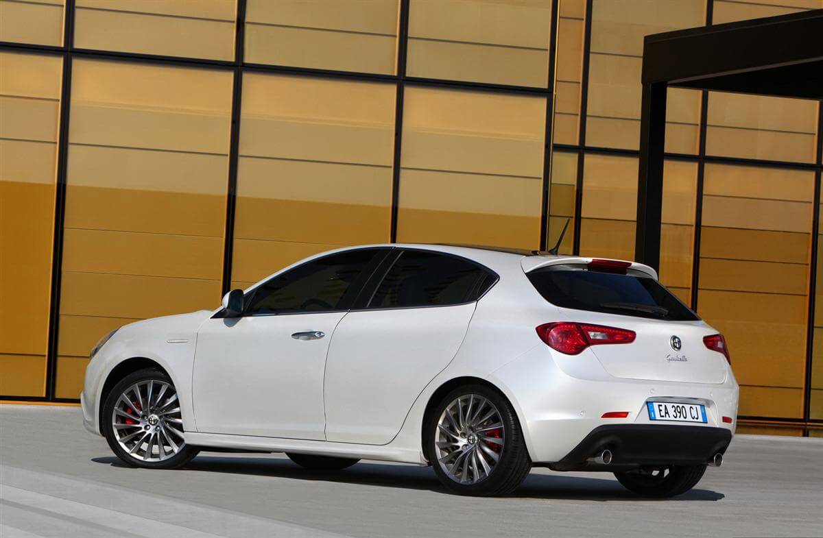 Alfa Romeo Fiyat Listesi, Sıfır Araba Fiyatları Ocak 2021