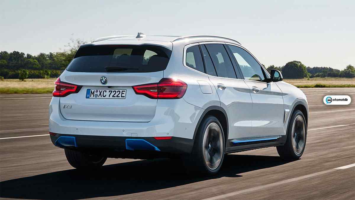 Yeni BMW iX3'ün Türkiye satışları başladı 