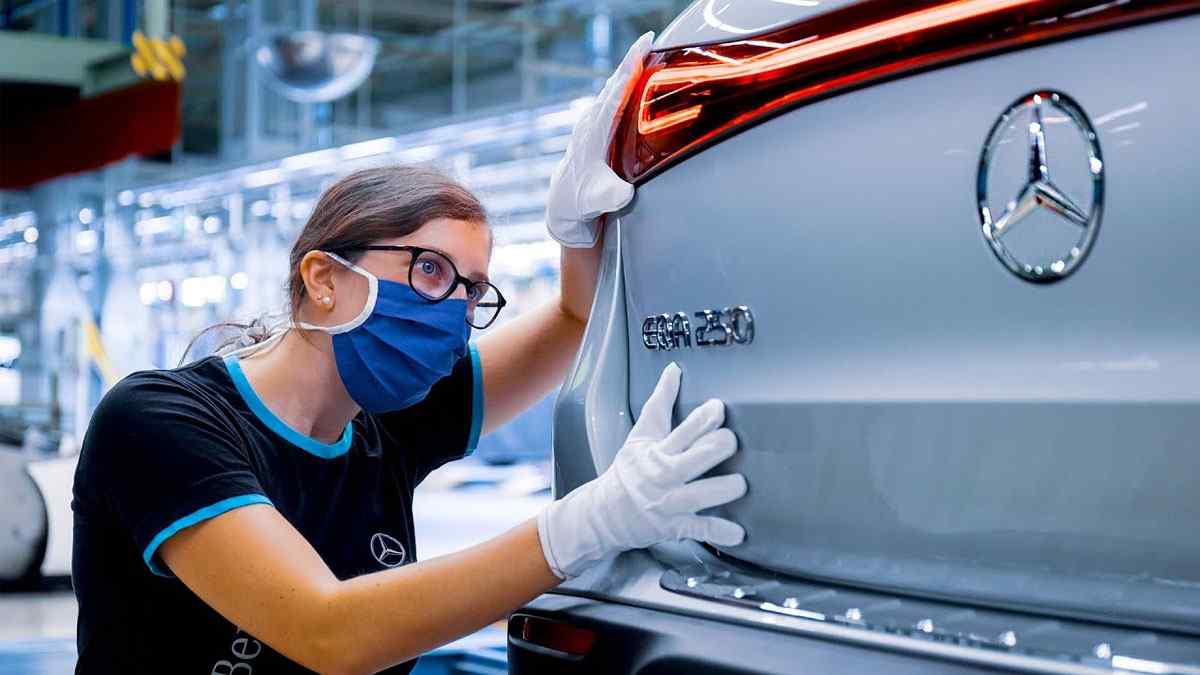 Mercedes Tamamen Elektrikli Araç Üretmeye Başlayacağı Tarihi Açıkladı 1 Mercedes Tamamen Elektrikli Araç Üretmeye Başlayacağı Tarihi Açıkladı