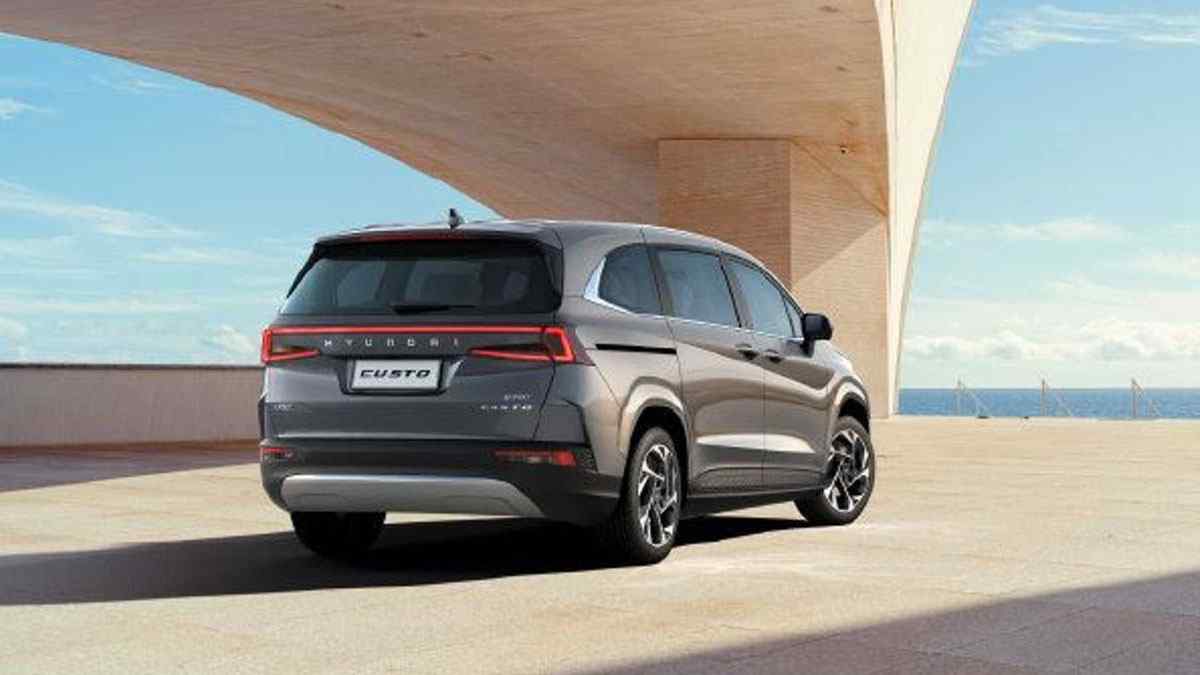 Yeni Minivan Modeli Hyundai Custo Ortaya Çıktı 4 Yeni Minivan Modeli Hyundai Custo Ortaya Çıktı