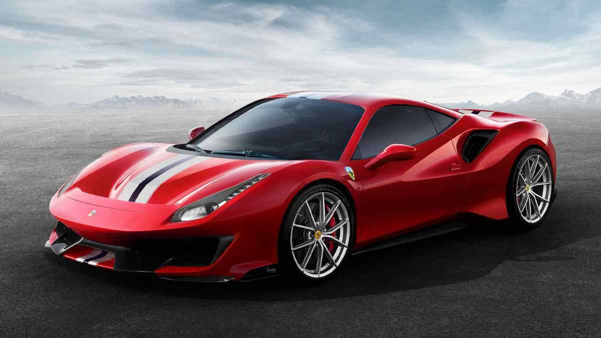 Türkiye'deki En Pahalı 20 Otomobil 11 2020 Ferrari 488 Pista