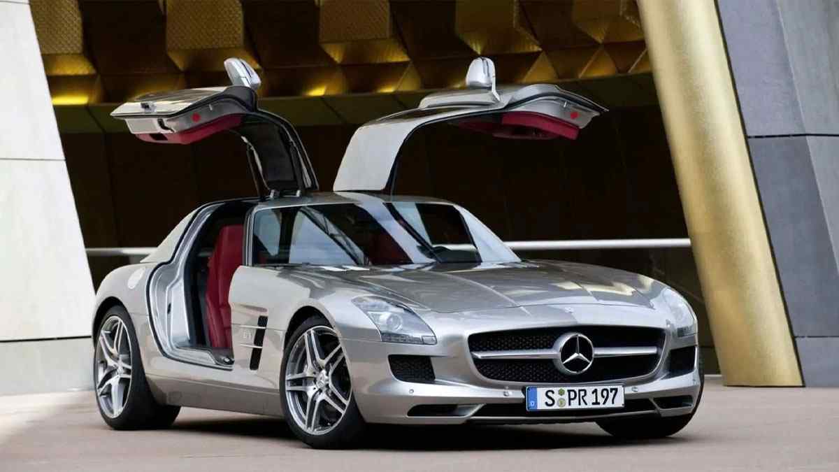 Türkiye'deki En Pahalı 20 Otomobil 3 2011 Mercedes-Benz SLS AMG
