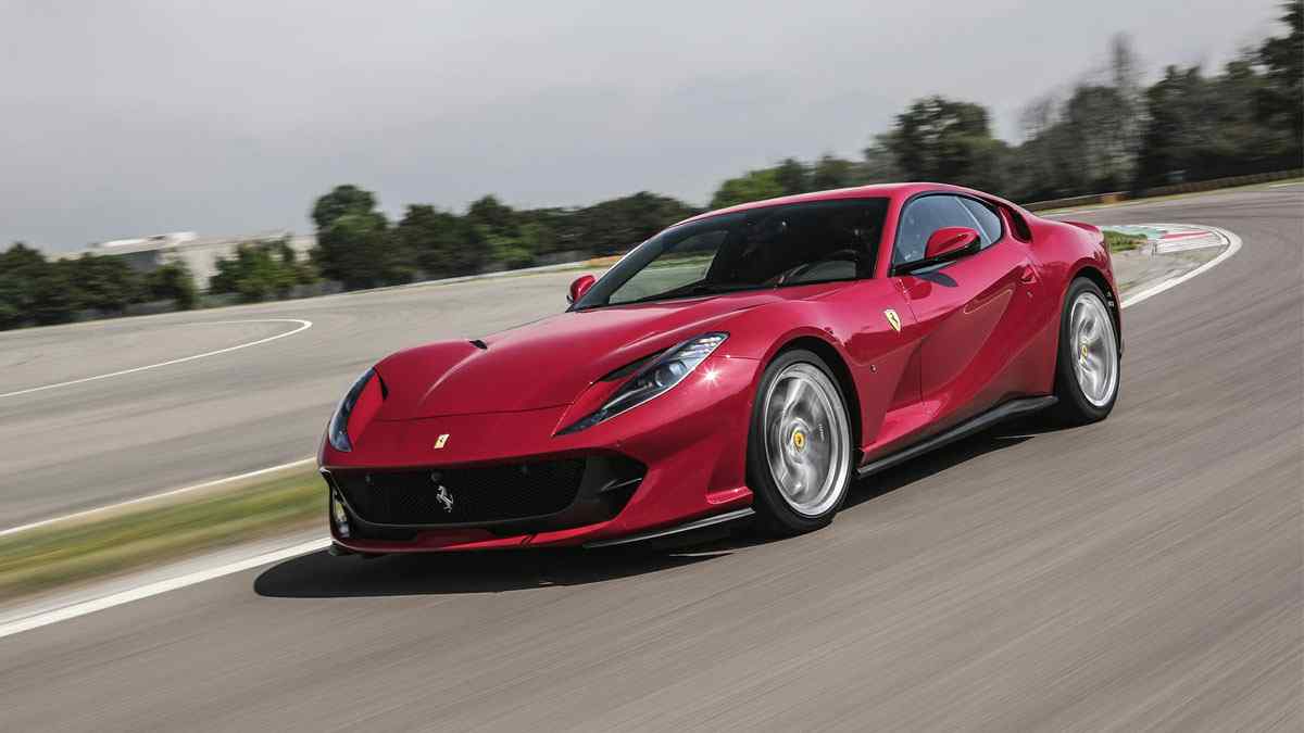 Türkiye'deki En Pahalı 20 Otomobil 13 2020 Ferrari 812 Superfast