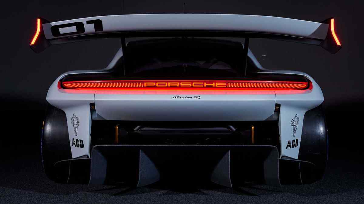 Porsche Mission R Özellikleri Açıklandı! Elektrikli Spor Araba Konsepti 4 Porsche Mission R