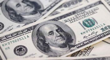 Dolar 13.95 Lirayla Yeni Tarihi Zirvesini Gördü