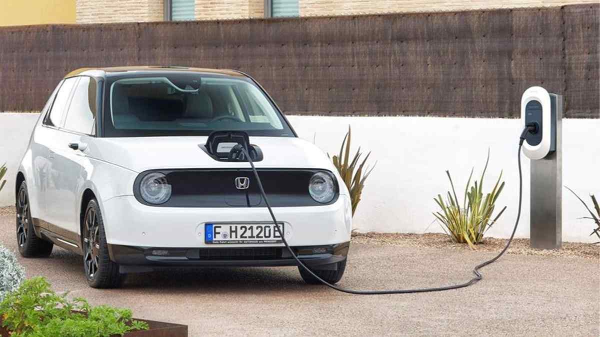 Honda Taşınabilir ve Değiştirilebilir Batarya Geliştirdi 1 Honda Taşınabilir ve Değiştirilebilir Batarya Geliştirdi