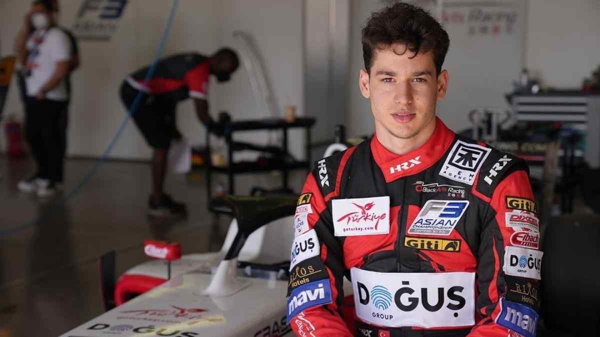 Cem Bölükbaşı 2022 Sezonunda Formula 2'de Yarışacak