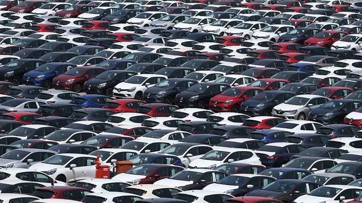 Rusya ve Ukrayna, Türk Otomotiv Sektörünün Önemli İhracat Pazarları Arasında 2 Türkiye her 100 otomobilden 14'ünü Almanya'ya sattı