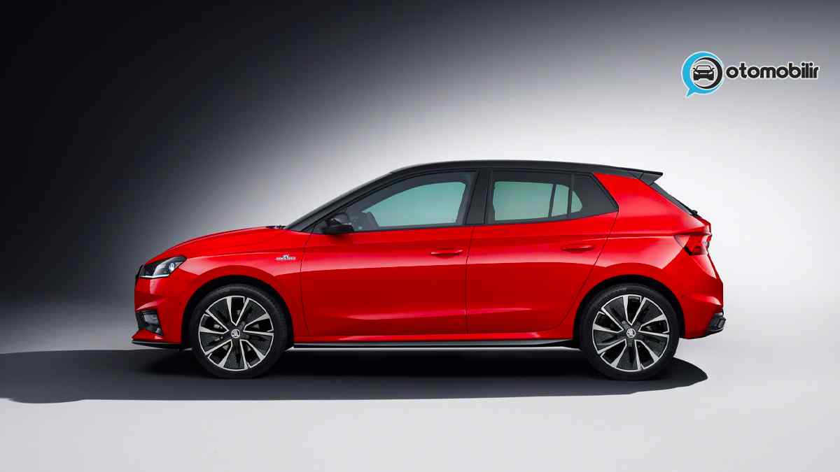 2022 Skoda Fabia Monte Carlo Özellikleri Açıklandı 5 2022 Skoda Fabia Monte Carlo Yan Görünüm