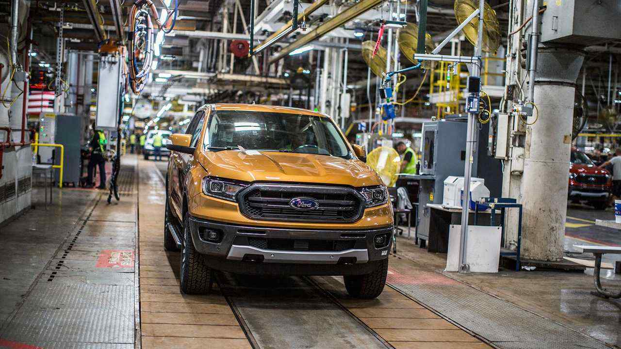 Ford, 8 Fabrikasında Üretimi Durduruyor 1 Ford, 8 Fabrikasında Üretimi Durduruyor