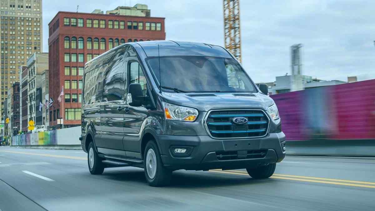 Türkiye'de Üretilen Elektrikli Ford E-Transit'e Euro Ncap'ten Altın Ödül 3 Elektrikli Ford E-Transit'e Euro NCAP'ten Altın Ödül