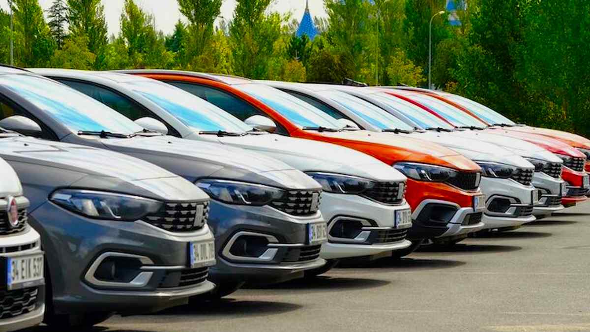 İkinci Elde Her 4 Araçtan 1'I Ağır Hasarlı 2 İkinci Elde Her 4 Araçtan 1'i Ağır Hasarlı