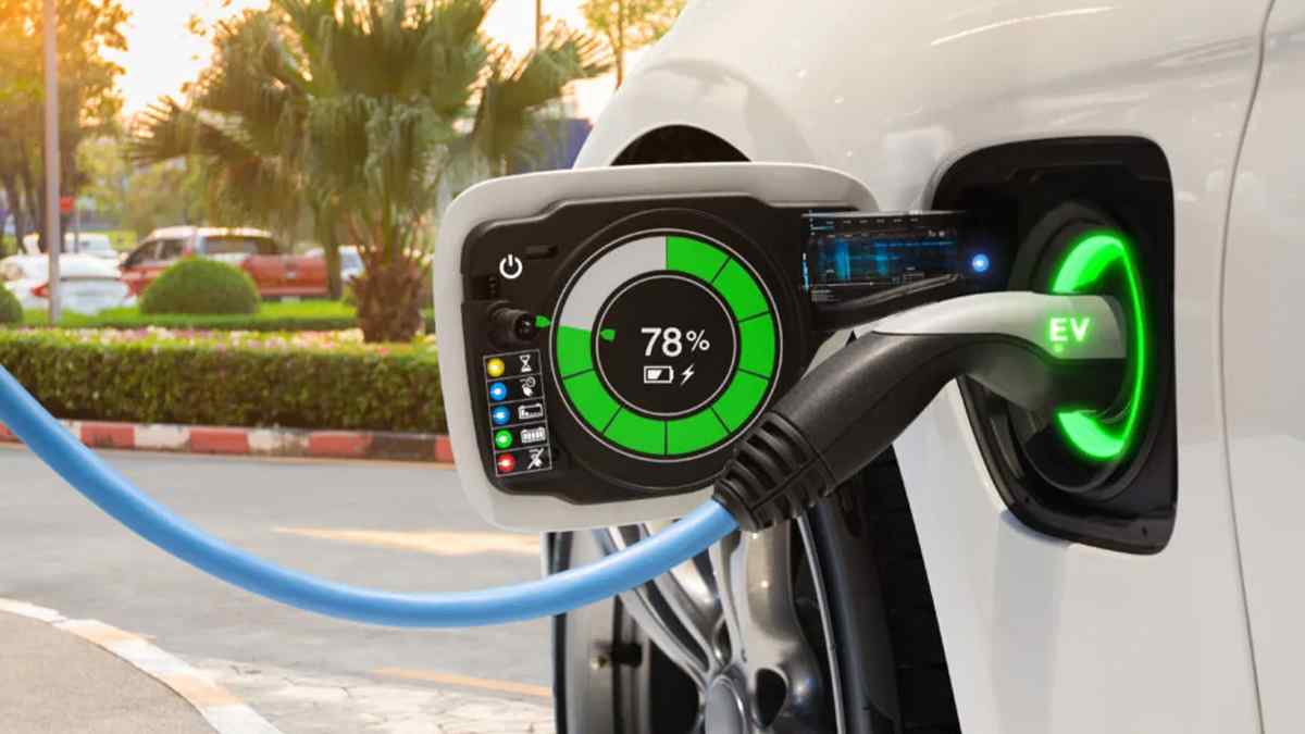 Elektrikli Araçlara Yönelik Şarj Hizmeti Yönetmeliği Yayımlandı 3 Elektrikli Araçlara Yönelik Şarj Hizmeti Yönetmeliği Yayımlandı