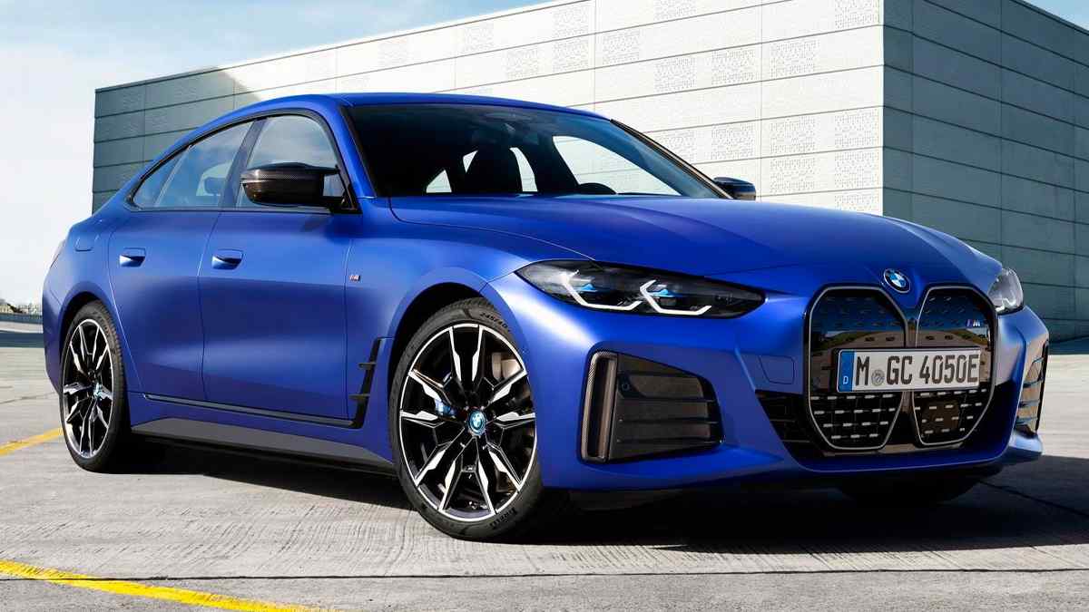 Türkiye'de Satılan Elektrikli Araçların Fiyatları ve Menzilleri 14 BMW i4