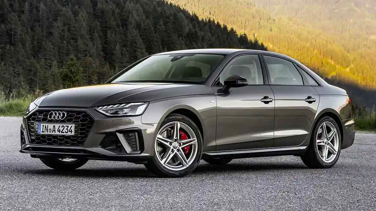 Volkswagen Passat ve Rakiplerinin Fiyatı ve Yakıt Tüketim Değerleri 3 Audi A4