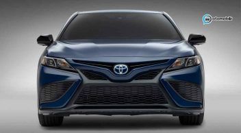 40. Yıl Özel 2023 Toyota Camry Nse Tanıtıldı