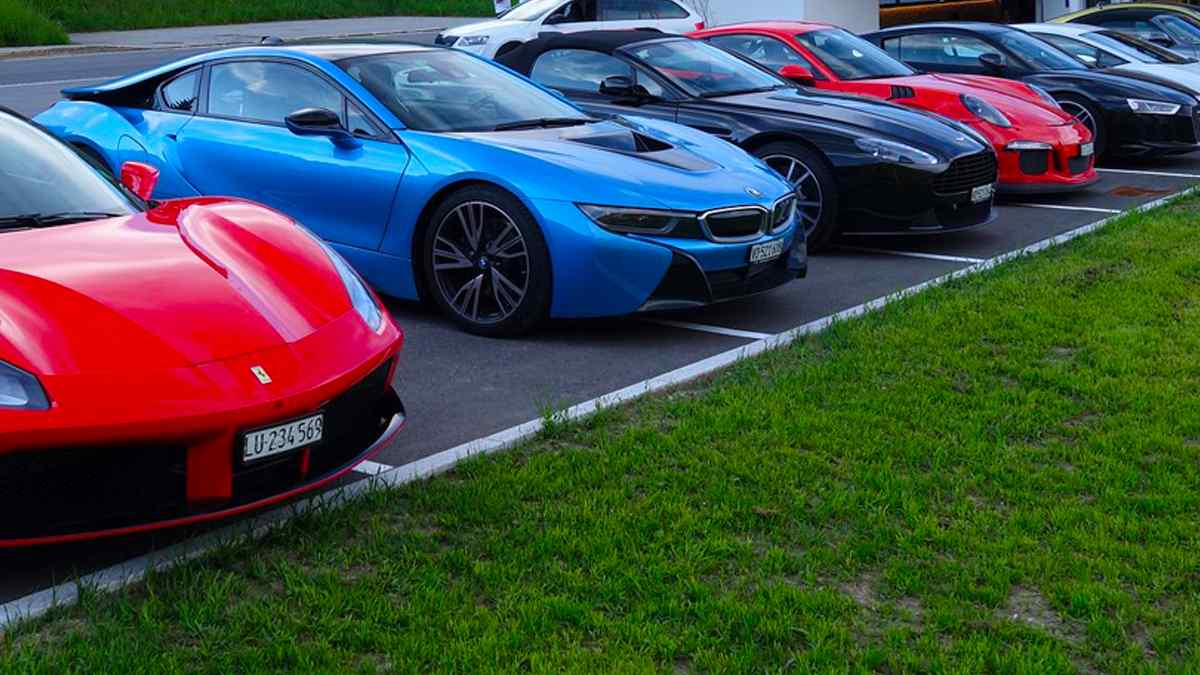 Nisanda En Çok Satılan Lüks Otomotiv Markaları