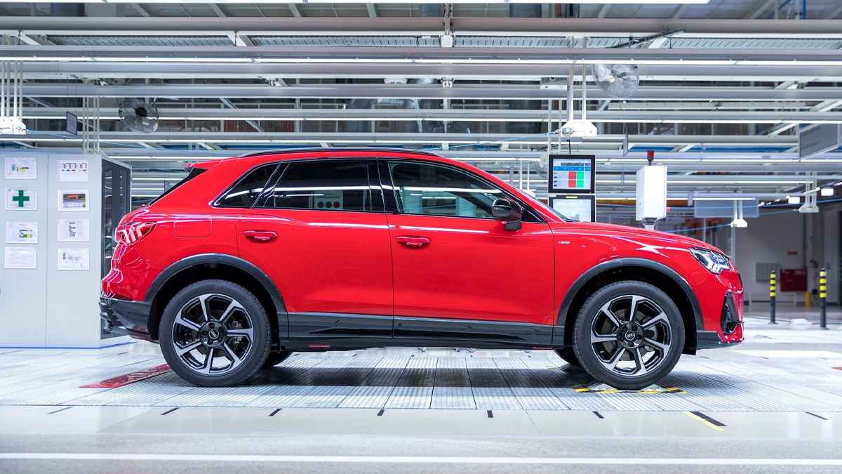 Audi, Elektrikli Otomobiller İçin 320 Milyon Dolarlık Yatırım Yapacak 3 Audi, Elektrikli Otomobiller İçin 320 Milyon Dolarlık Yatırım Yapacak