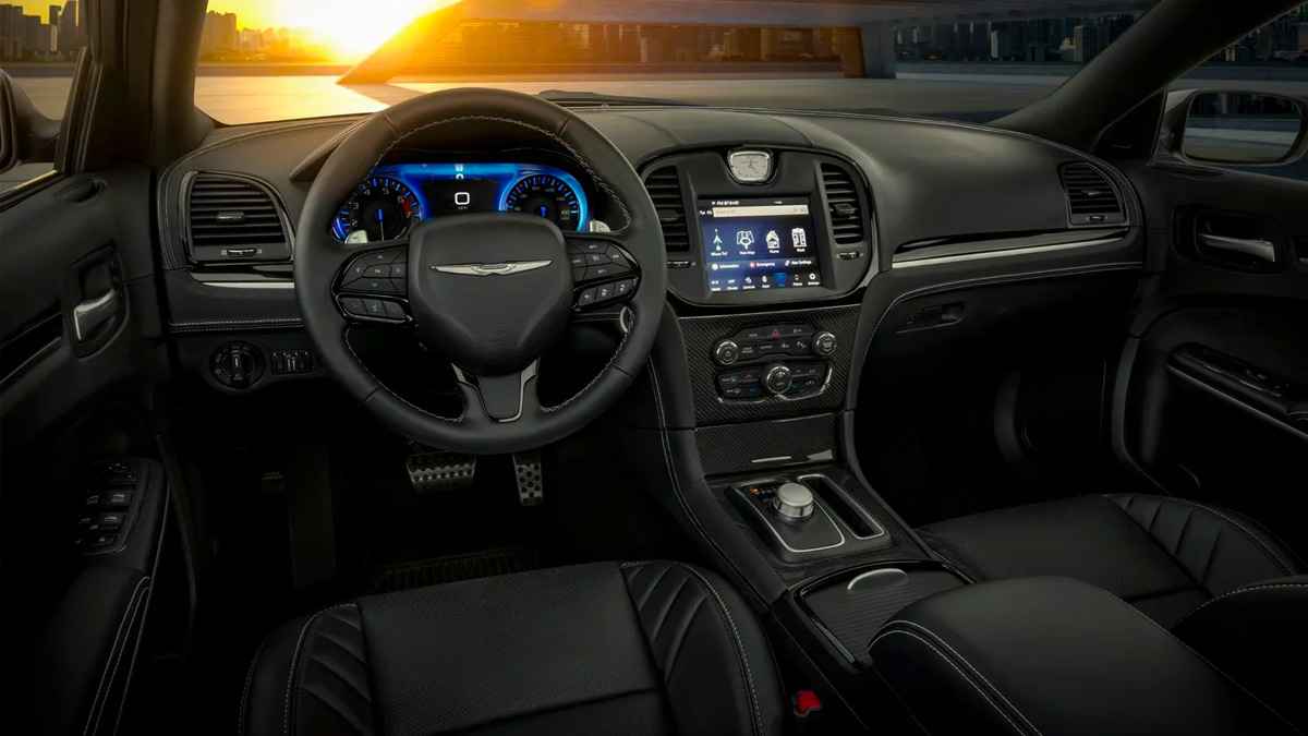 Sınırlı Sayıda Üretilecek 2023 Chrysler 300C Tanıtıldı 4 2023 Chrysler 300C
