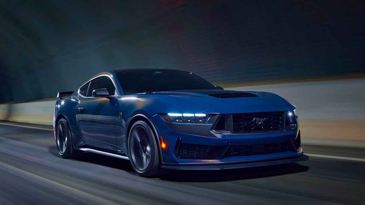 Yeni Ford Mustang Tanıtıldı: İşte Özellikleri 6 Yeni Ford Mustang