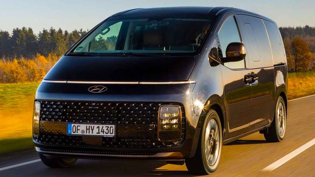 Hyundai Staria Eylül 2022 fiyat listesi