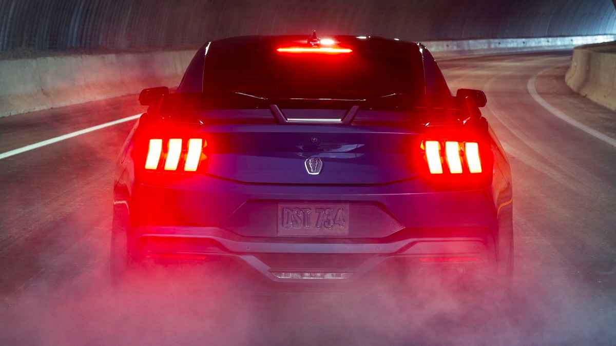 Yeni Ford Mustang Tanıtıldı: İşte Özellikleri 9 Yeni Ford Mustang