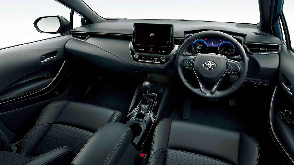 Tasarımı ve Logosu Farklı 2023 Toyota Corolla Tanıtıldı 3 Tasarımı ve Logosu Farklı 2023 Toyota Corolla Tanıtıldı