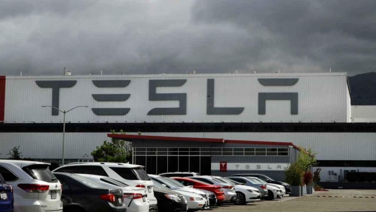 Tesla, Üçüncü Çeyrekte Kaç Adet Otomobil Sattığını Açıkladı