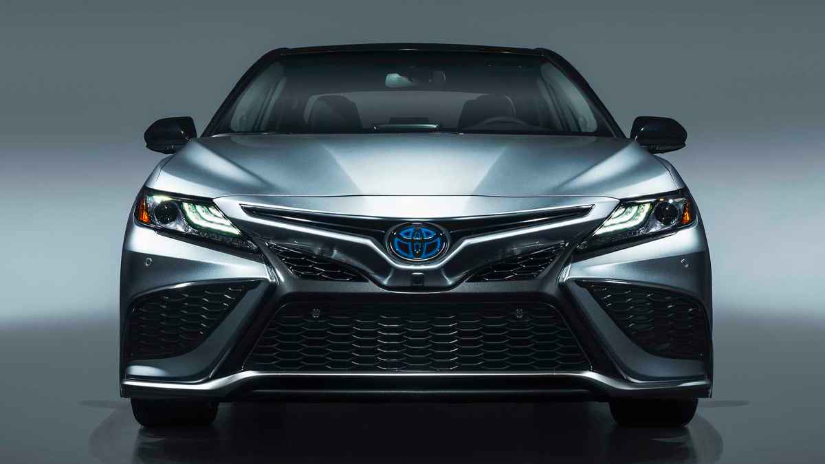 Toyota Camry Ekim 2022 fiyat listesi