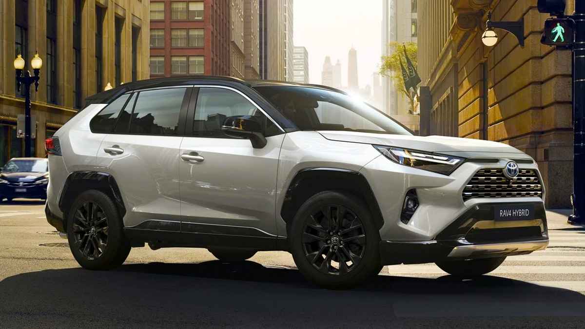 Toyota RAV4 Ekim 2022 fiyat listesi
