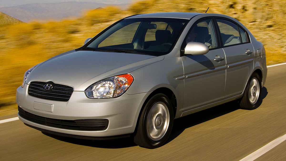 2006 ile 2012 Yıllarında Üretilen ve Satılan Hyundai Accent Era'nın Özellikleri 7 Hyundai Accent Era bagaj hacmi, yakıt tüketimi