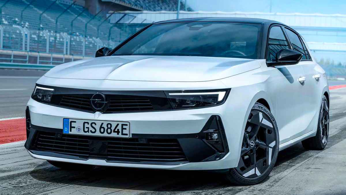 Opel Astra Aralık 2022 fiyat listesi