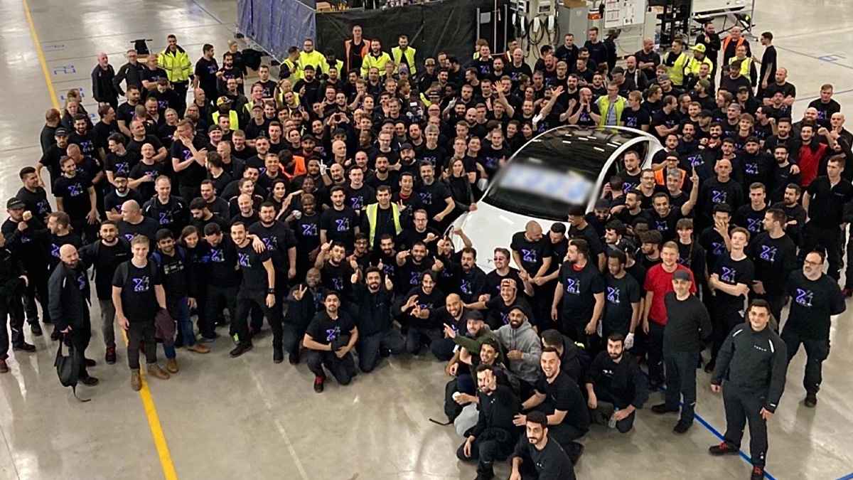 Tesla’nın Almanya Fabrikası İçin Çalışacak İşçi Bulunamıyor!