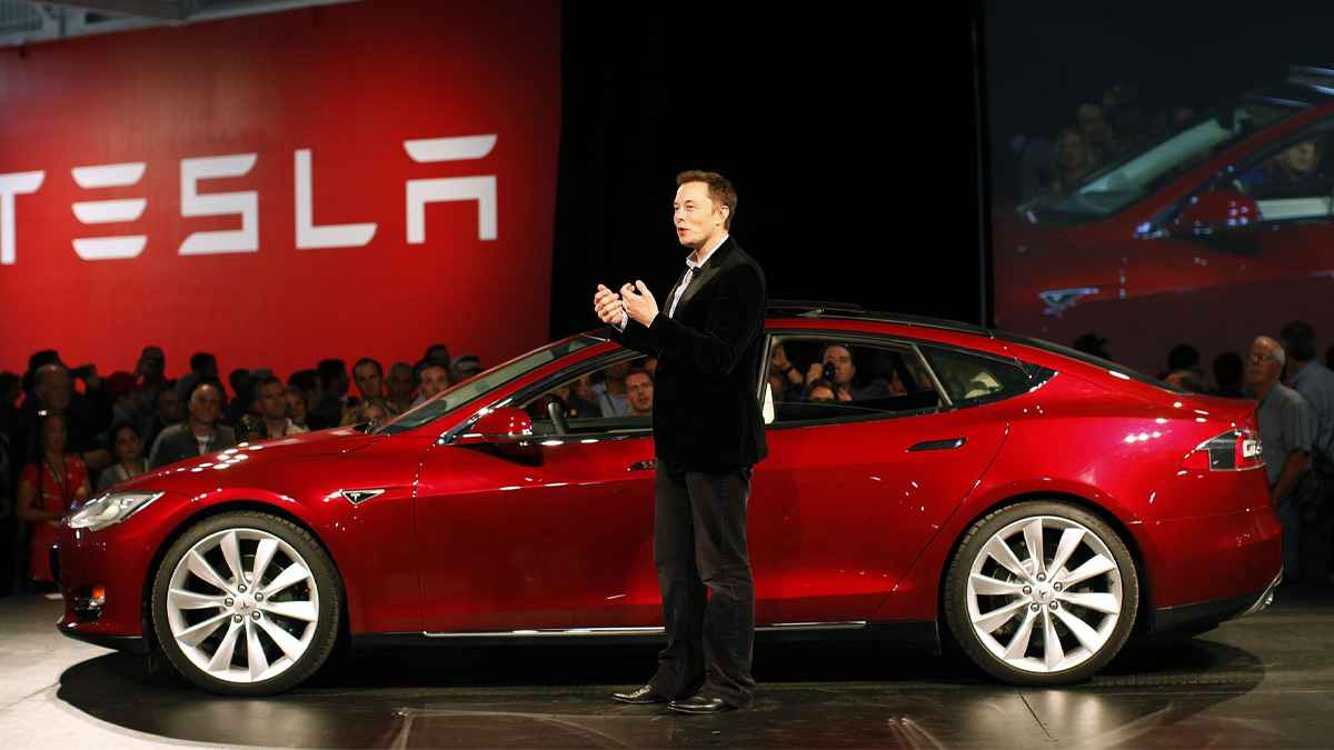 Tesla'nın Almanya Fabrikası İçin Çalışacak İşçi Bulunamıyor! 2 Tesla'nın Almanya Fabrikası İçin Çalışacak İşçi Bulunamıyor