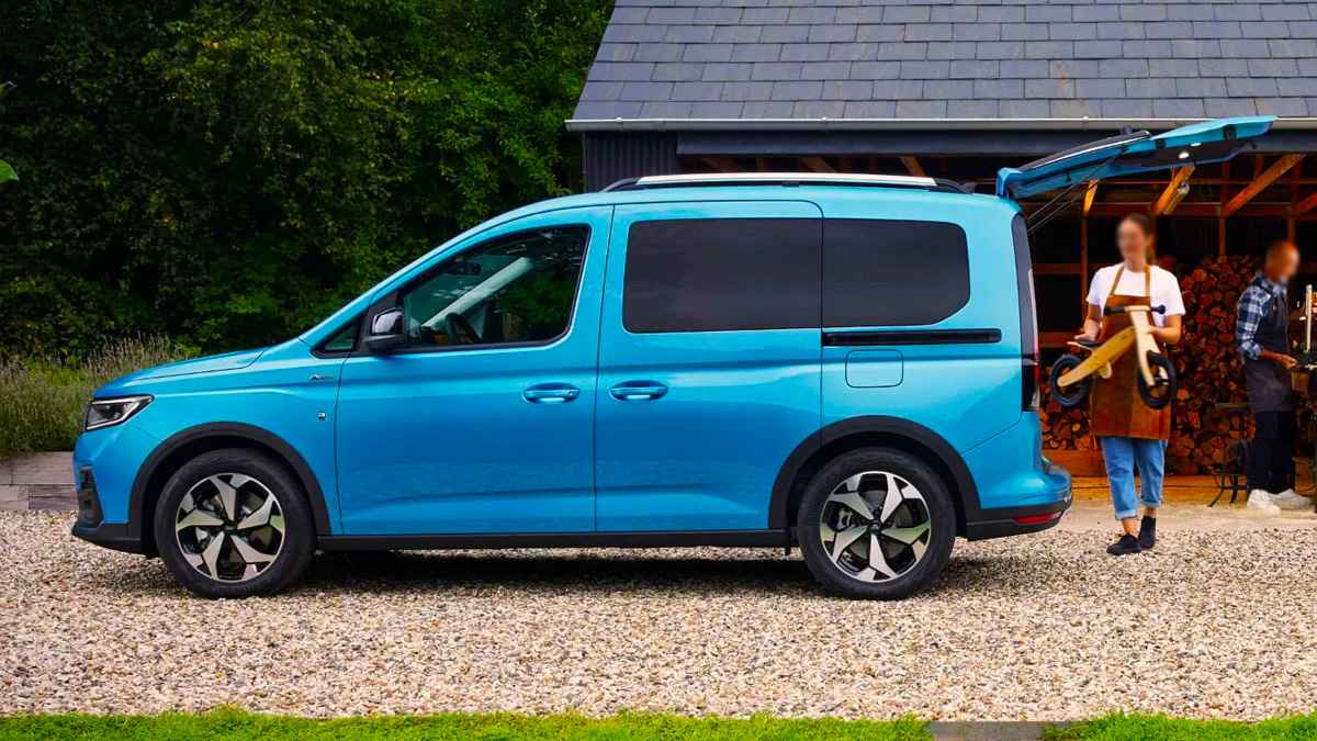 Yeni Ford Tourneo Connect Fiyatı ve Özellikleri Açıklandı 4 Yeni Ford Tourneo Connect 2023