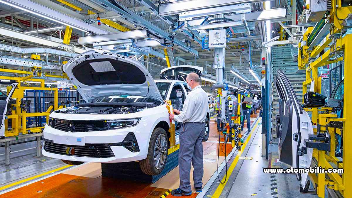 Opel Türkiye: Çip Krizi Bizim İçin Bitti, Lojistik Sorunu Başladı 2 Opel Türkiye: Çip Krizi Bizim İçin Bitti, Lojistik Sorunu Başladı